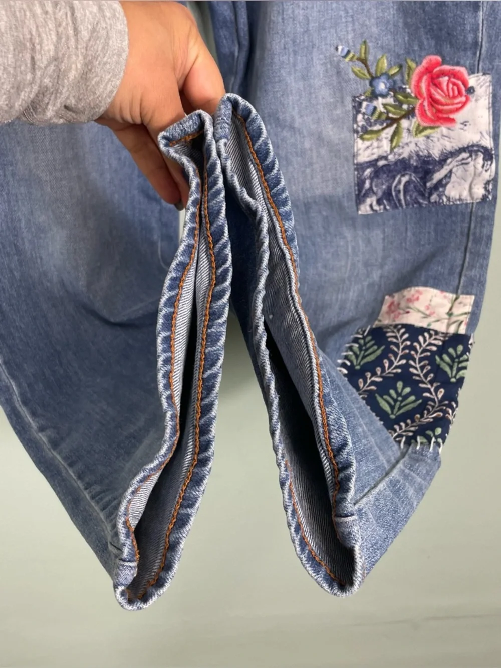 Sundance Embroidered Jeans Patch Work Floral Women Sz 31 Blue Straight Leg - Picture 5 of 10